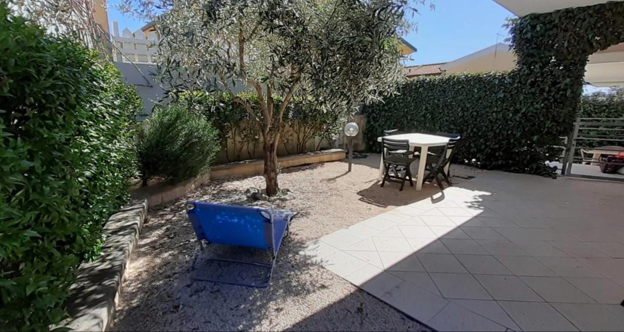 Villetta Federico Climatizzata Con Giardino Privato Viddalba Eksteriør bilde